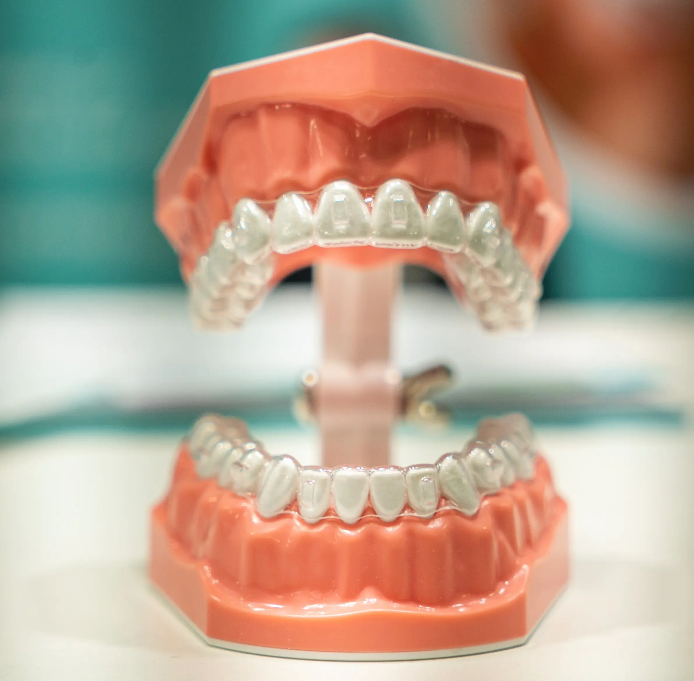 aligner hand DKIyLPsz